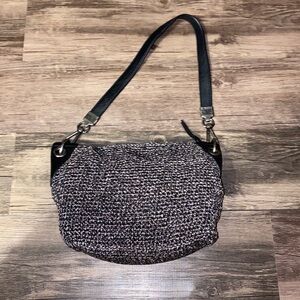 The Sak Crochet Knit Shoulder Bag Hobo Brown Black Slouch Handbag 90s Boho